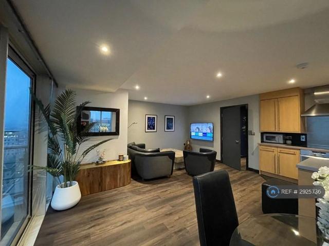 2 bedroom flat to rent