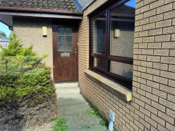 Elgin, Moray county, Shetland - Garden