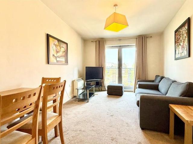 2 bedroom flat to rent
