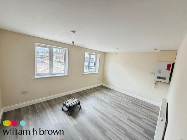 2 bedroom flat to rent