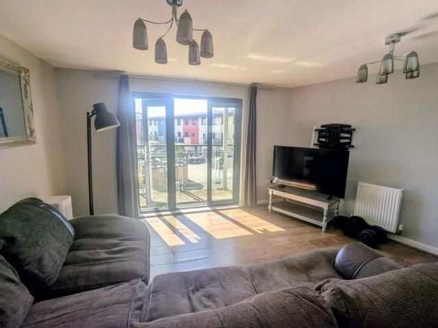 2 bedroom flat to rent