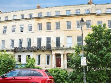 Cheltenham, Gloucestershire county, Southdowns