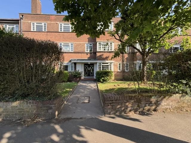 2 bedroom flat to rent