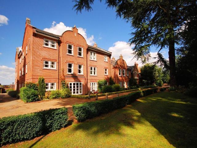 2 bedroom flat to rent
