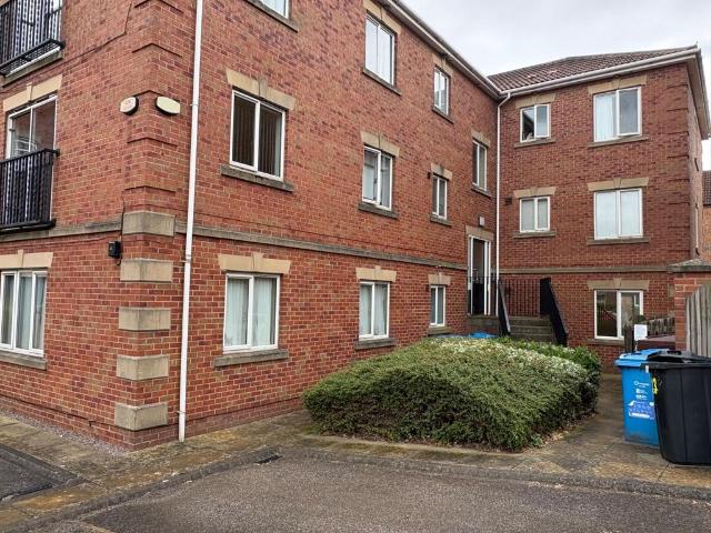 2 bedroom flat to rent