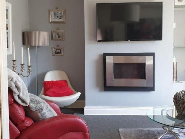 2 bedroom flat to rent