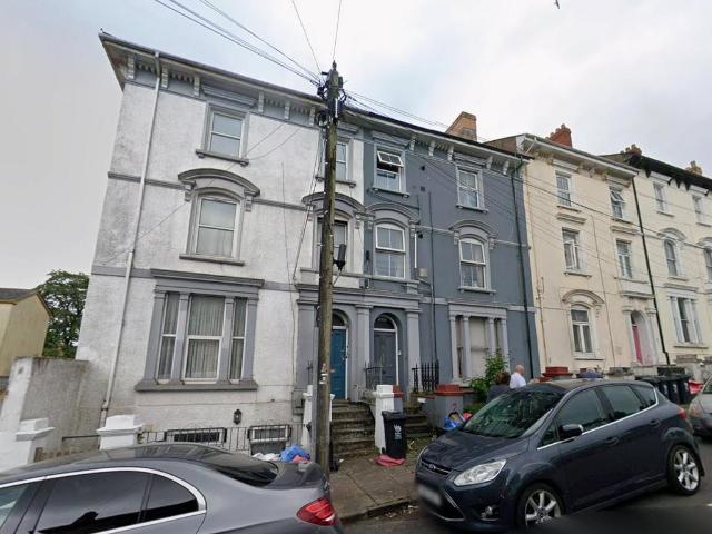2 bedroom flat to rent