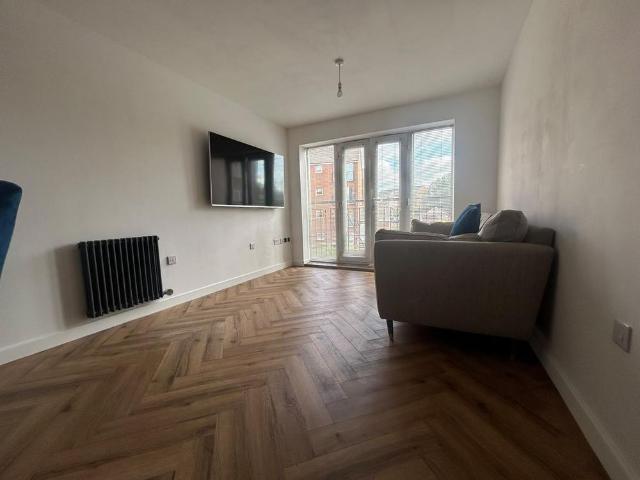 2 bedroom flat to rent
