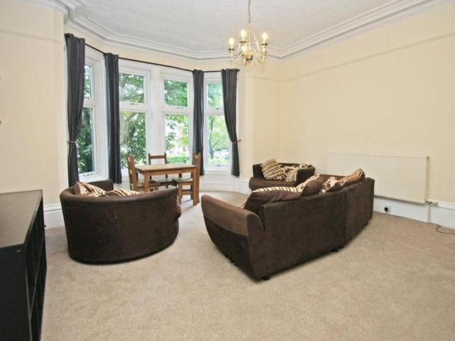 2 bedroom flat to rent
