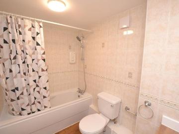 Edinburgh, Shetland - Equipped kitchen