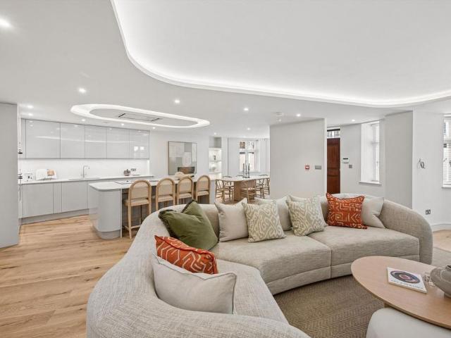 2 bedroom flat to rent