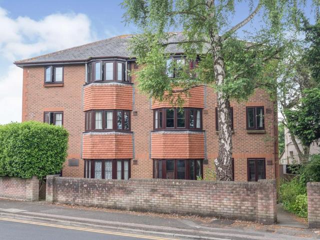 2 bedroom flat to rent