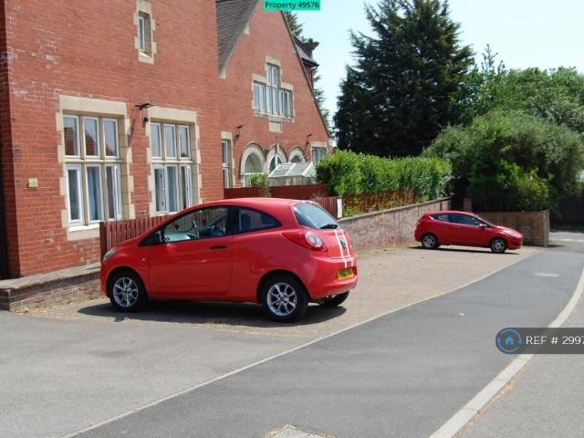 2 bedroom flat to rent
