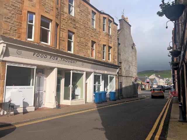 2 bedroom flat to rent