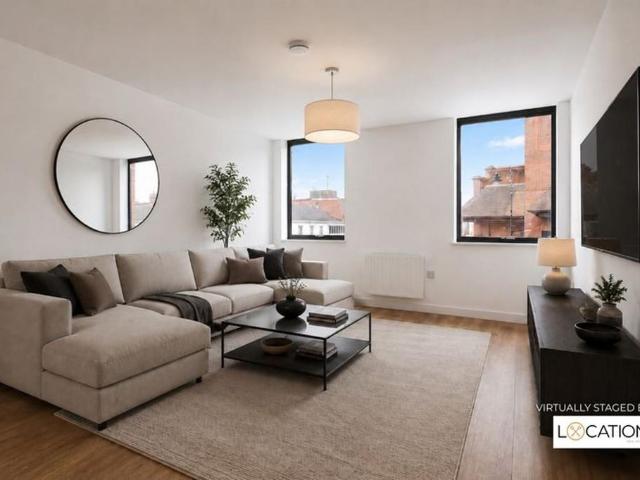 2 bedroom flat to rent
