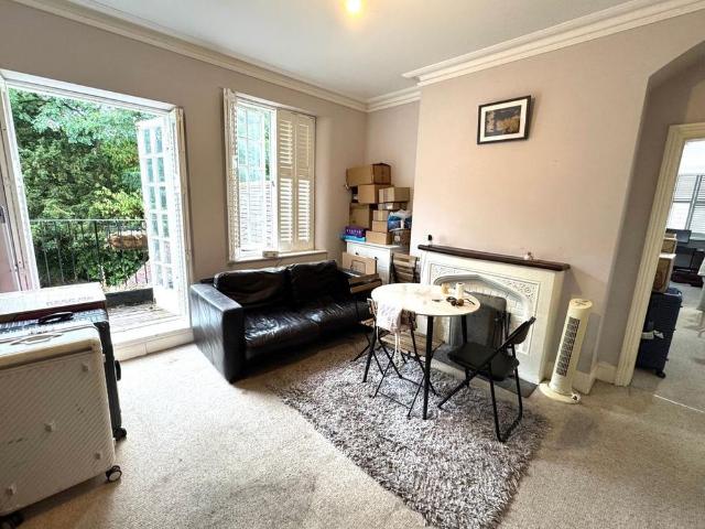 2 bedroom flat to rent
