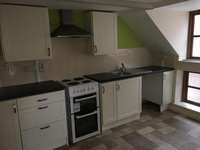 2 bedroom flat to rent