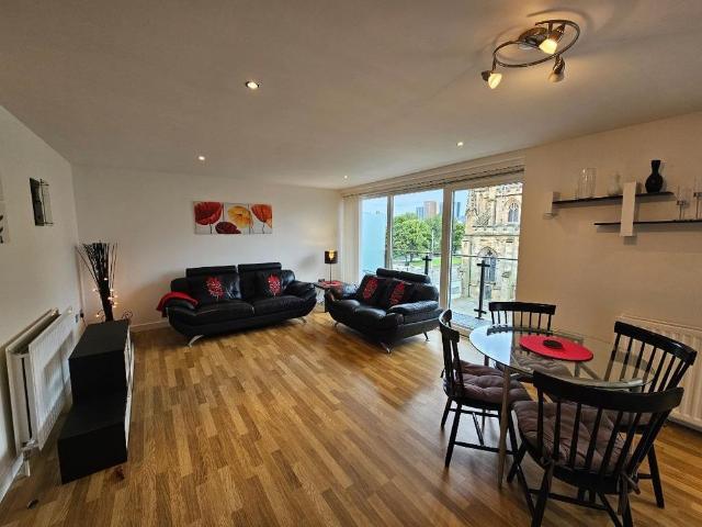 2 bedroom flat to rent