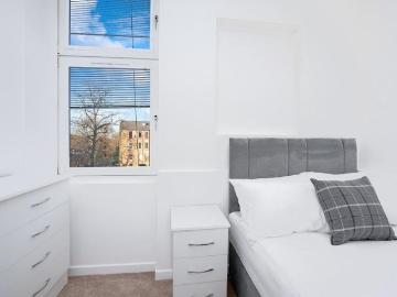 Glasgow, Glasgow and Clyde Valley - Equipped kitchen