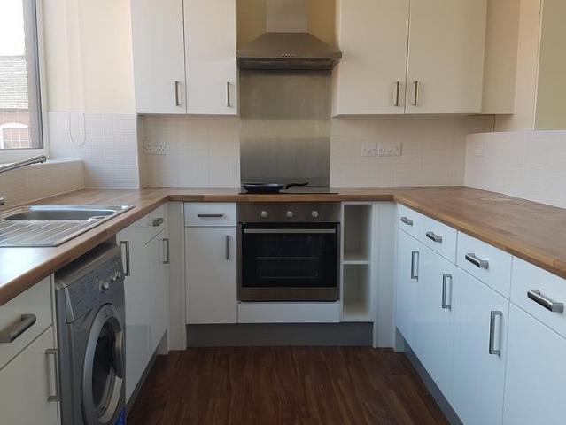 2 bedroom flat to rent