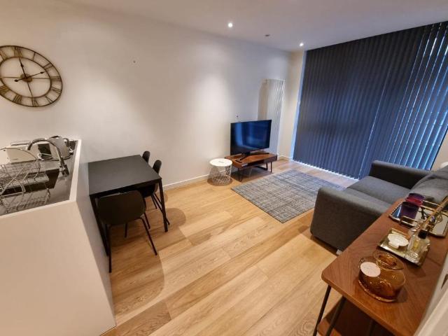 2 bedroom flat to rent