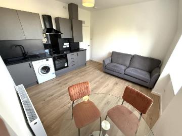 2 bedroom flat to rent