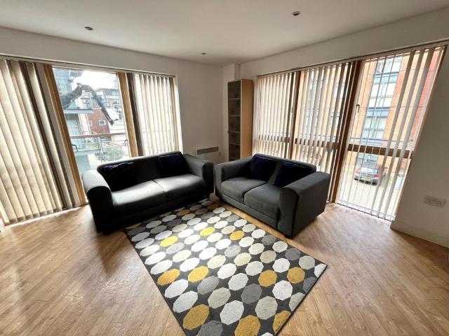 2 bedroom flat to rent