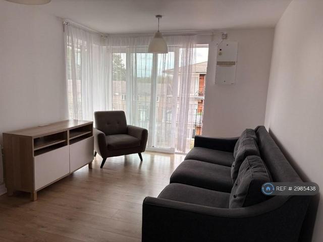2 bedroom flat to rent