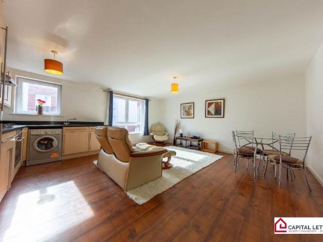 2 bedroom flat to rent