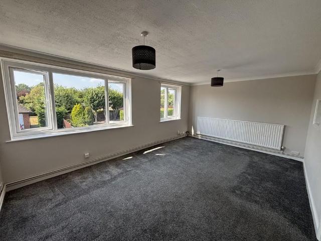 2 bedroom flat to rent