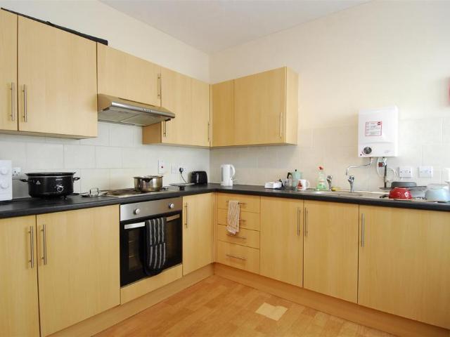 2 bedroom flat to rent