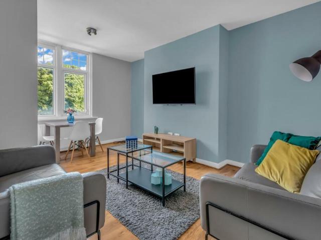 2 bedroom flat to rent