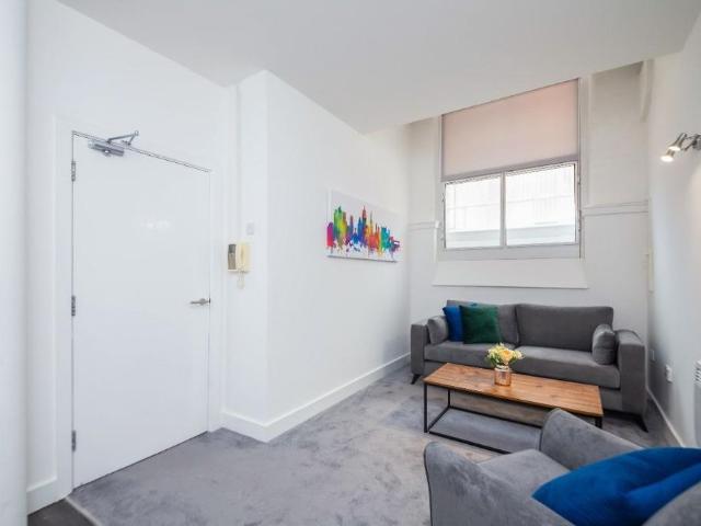 2 bedroom flat to rent