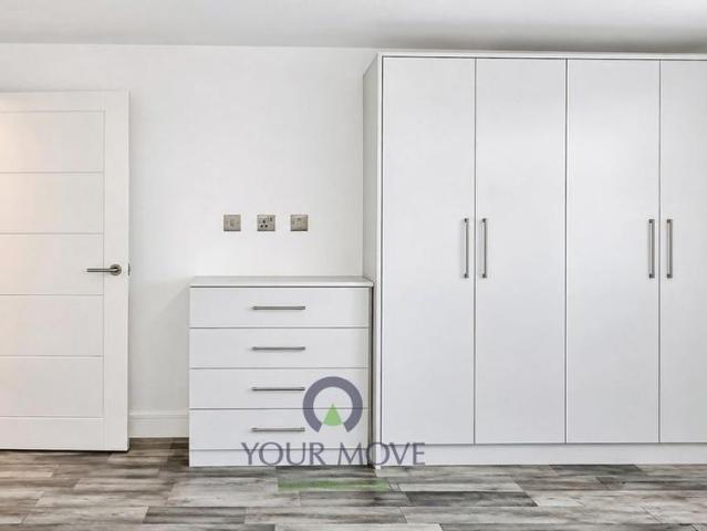 2 bedroom flat to rent