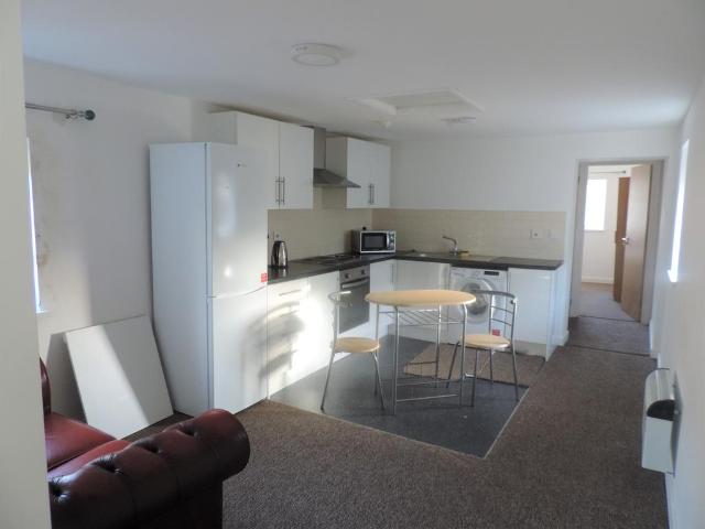2 bedroom flat to rent