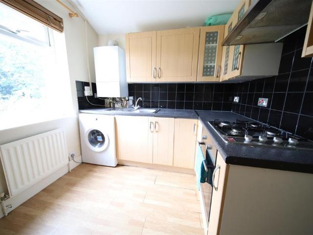 2 bedroom flat to rent