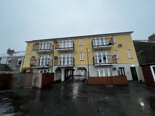 2 bedroom flat to rent