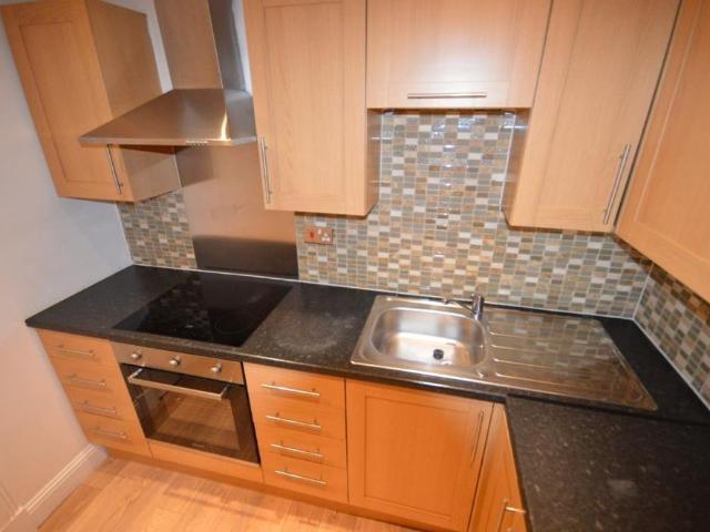 2 bedroom flat to rent