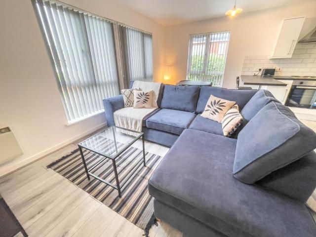 2 bedroom flat to rent
