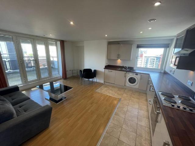 2 bedroom flat to rent