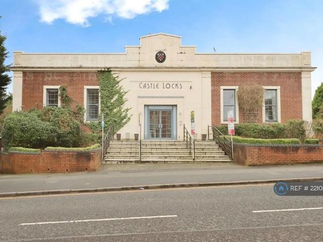 2 bedroom flat to rent