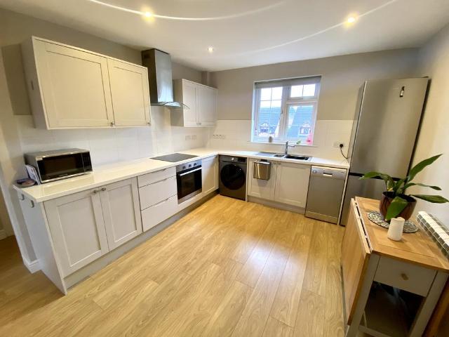 2 bedroom flat to rent