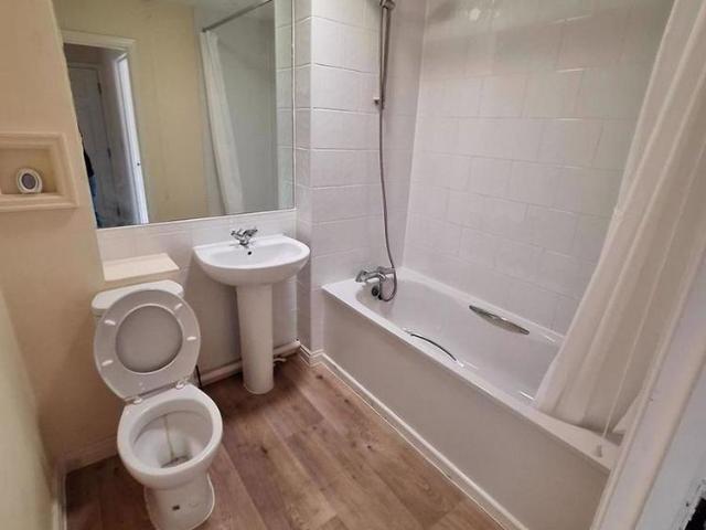 2 bedroom flat to rent