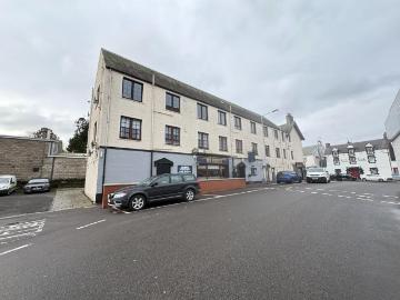 2 bedroom flat to rent