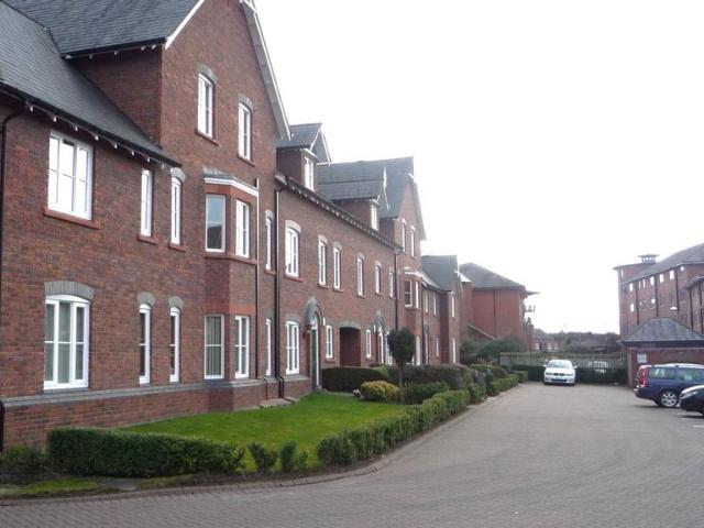 2 bedroom flat to rent