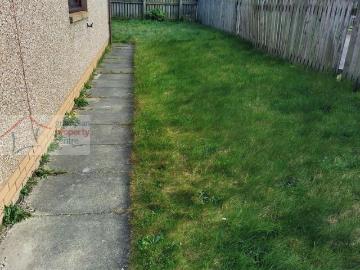 Elgin, Moray county, Shetland - Garden