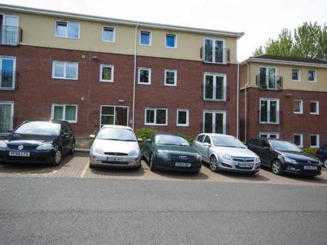 2 bedroom flat to rent