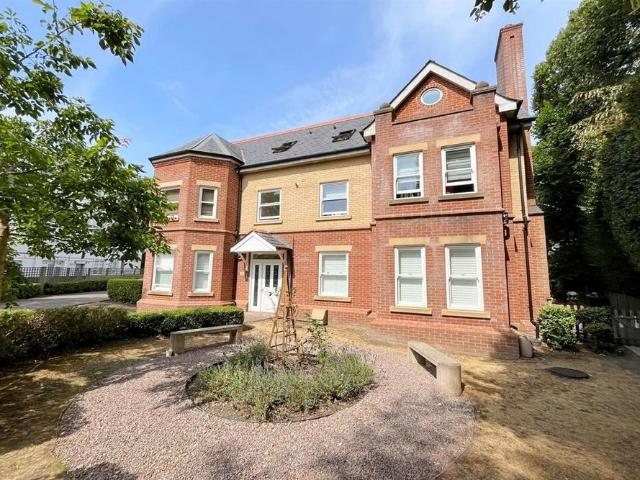 2 bedroom flat to rent