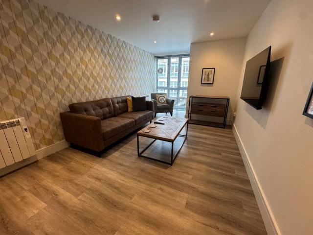 2 bedroom flat to rent