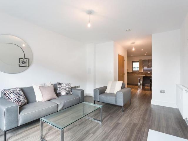 2 bedroom flat to rent